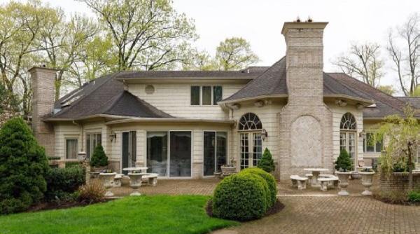 خانه مشهور سوپرانوها به فروش می‌رسد