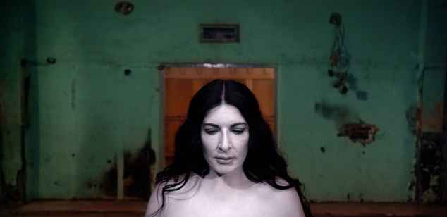 مارینا آبراموویچ، زنده از 130919، پرتره ای از مارینا آبراموویچ